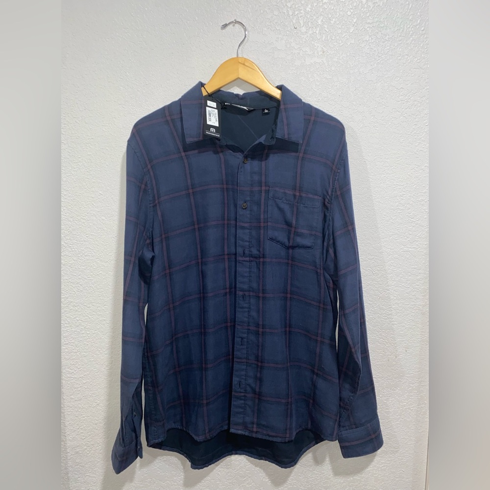 Travis Mathew long sleeve